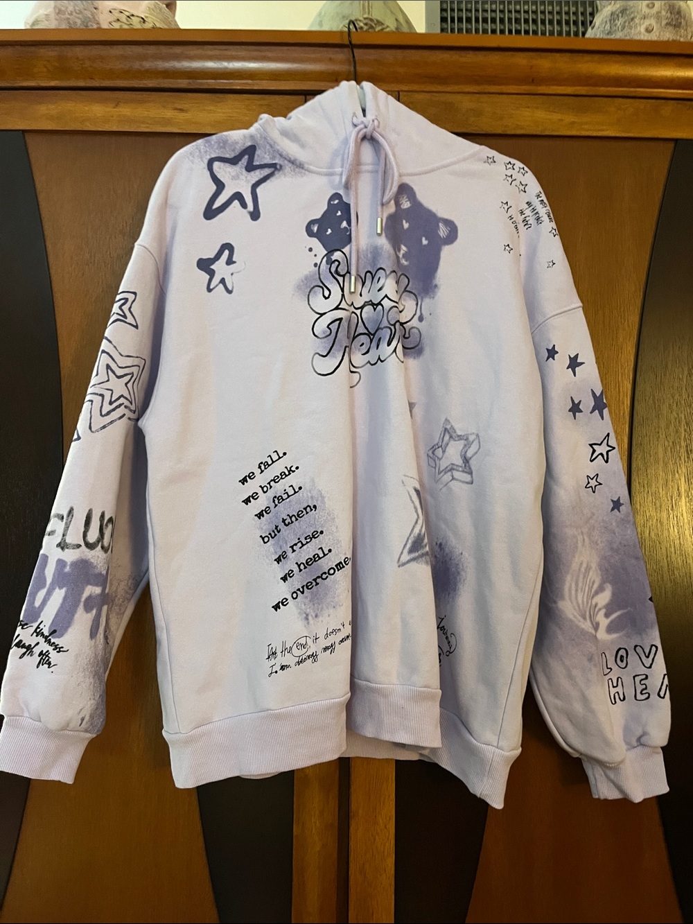 Lavender Graphic Hoodie Sweatshirt with Stars & Positive Script
